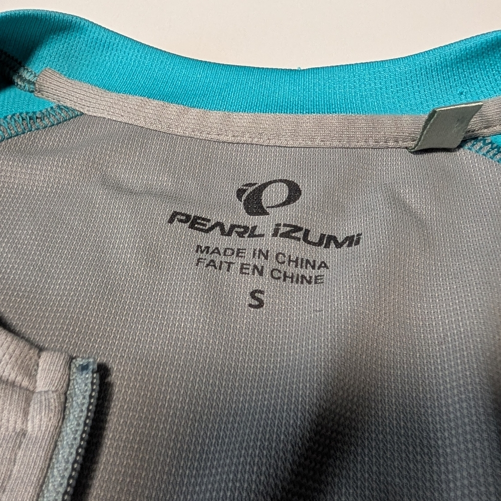 Pearl Izumi Teal and Gray Cycling Shirt